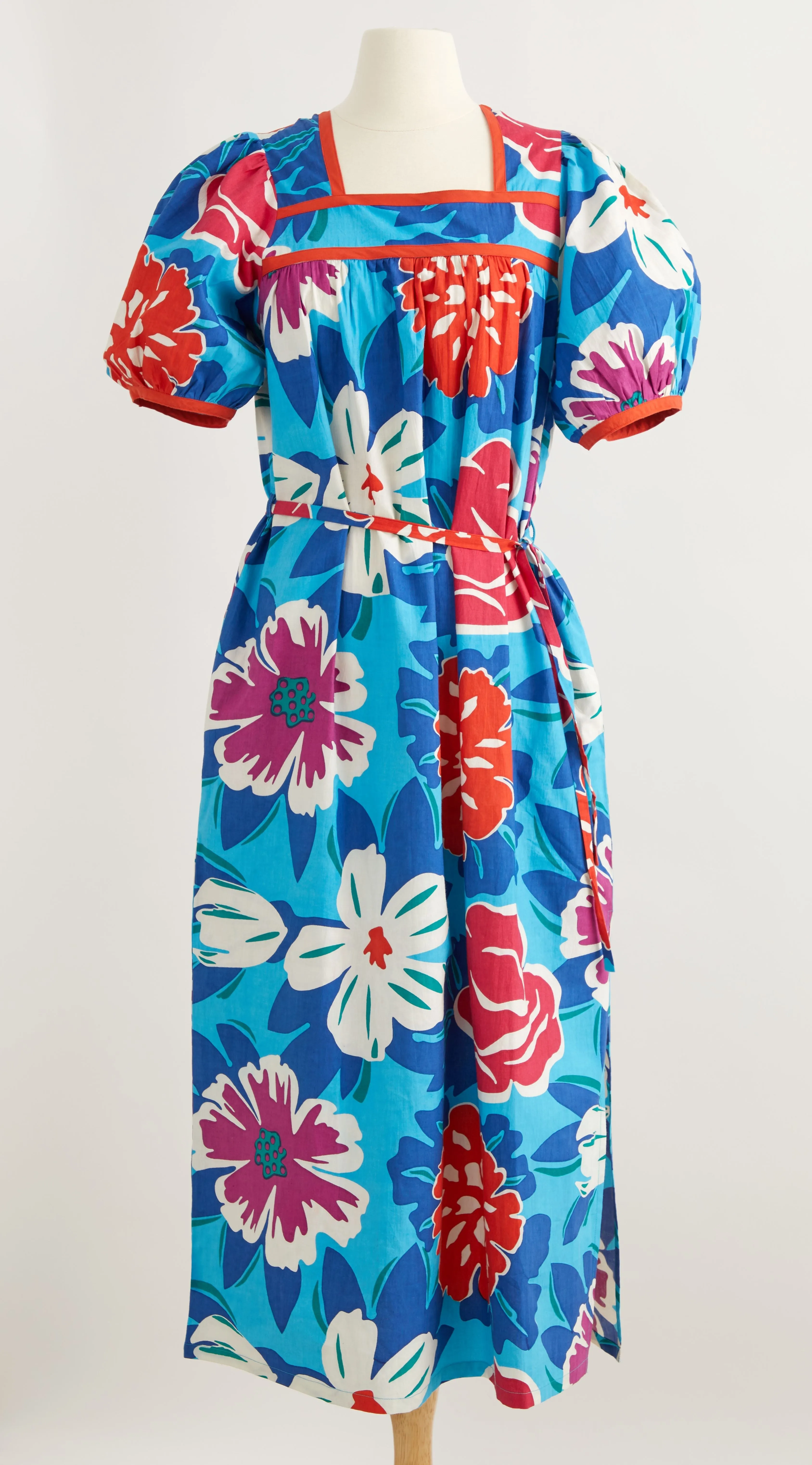 1970s Floral Dress