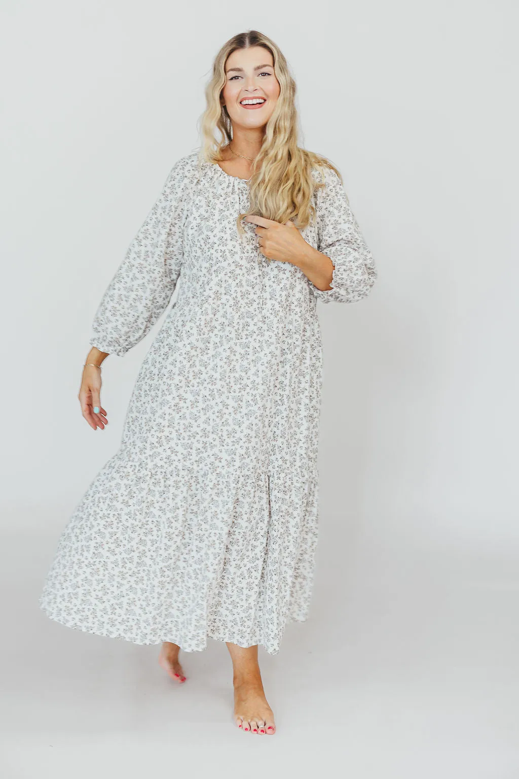 Avery Tiered Linen-Blend Midi Dress in Off-White - Bump Friendly and Inclusive Sizing