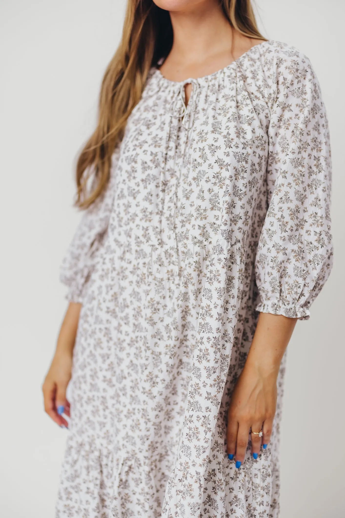 Avery Tiered Linen-Blend Midi Dress in Off-White - Bump Friendly and Inclusive Sizing