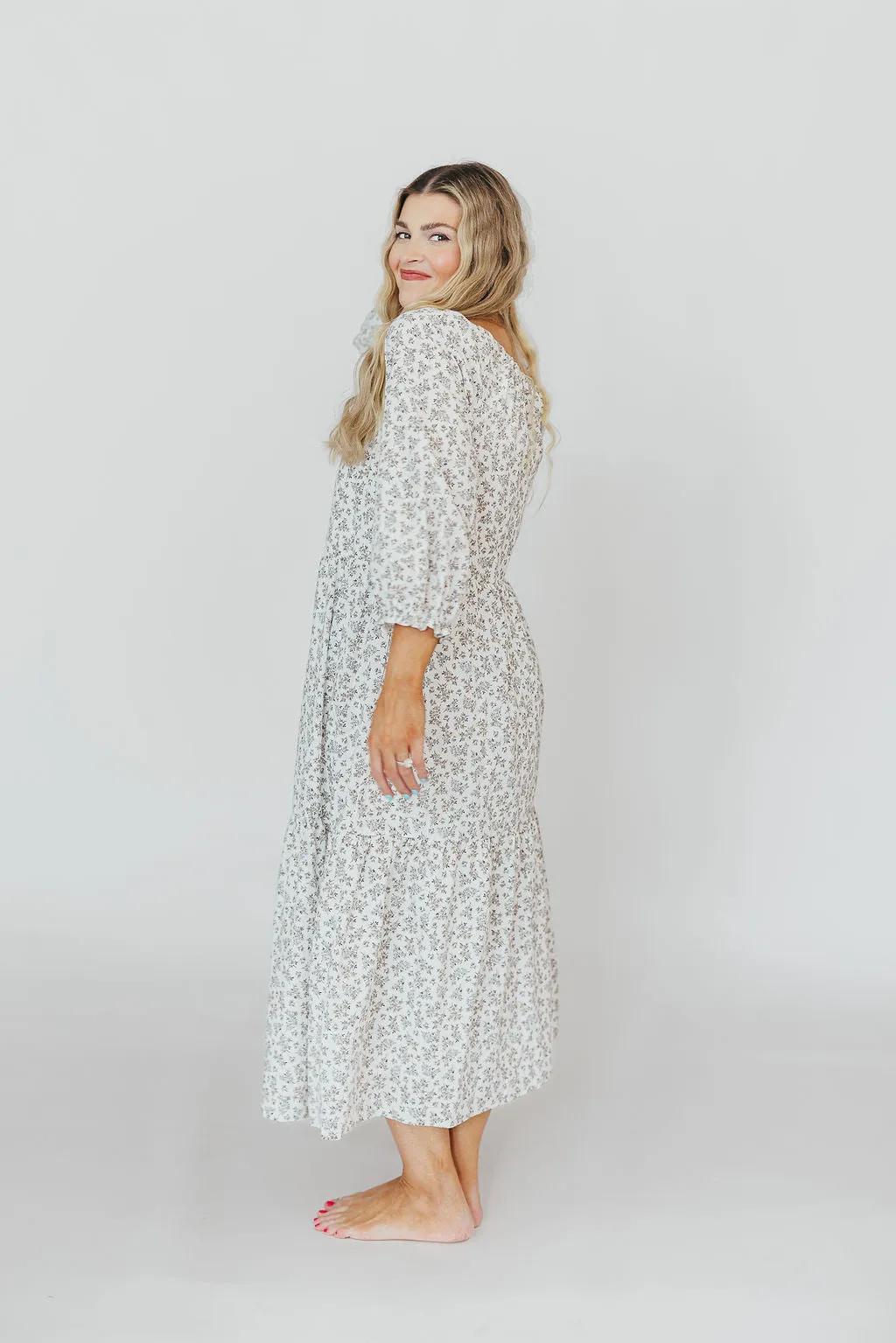 Avery Tiered Linen-Blend Midi Dress in Off-White - Bump Friendly and Inclusive Sizing