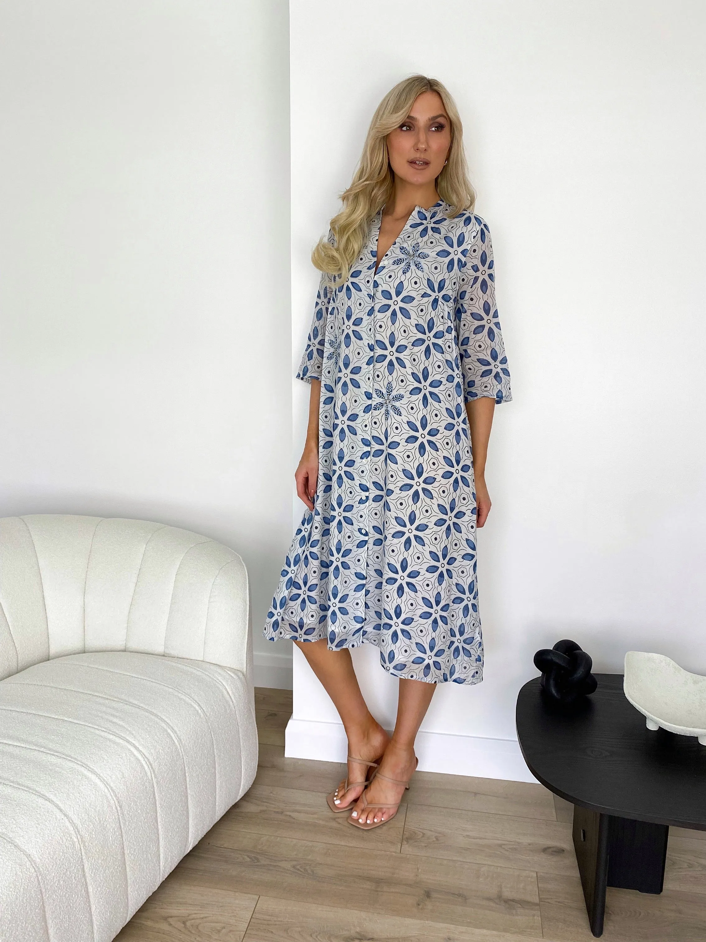Elizabeth Oversized Maxi Dress - Blue