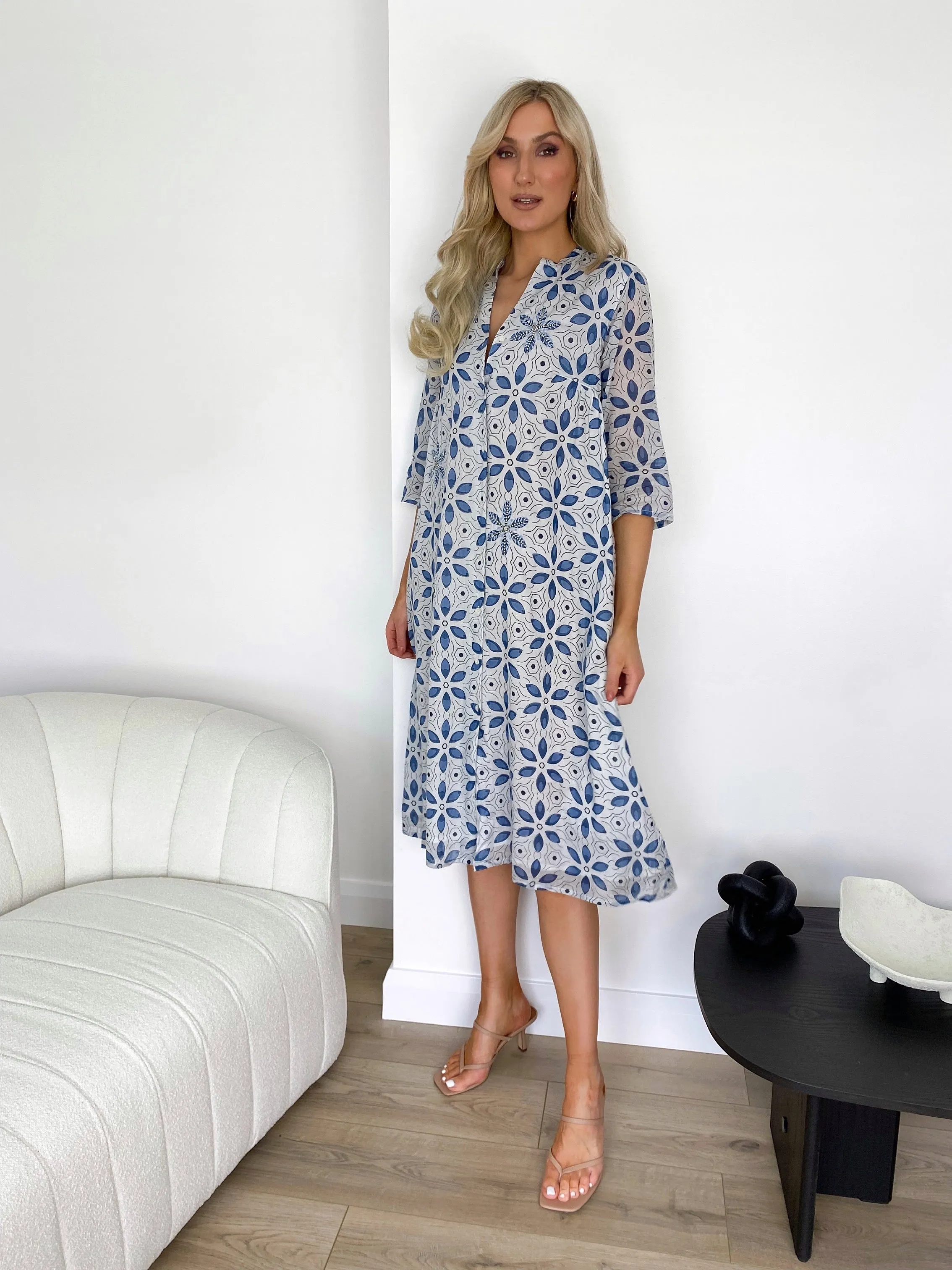 Elizabeth Oversized Maxi Dress - Blue