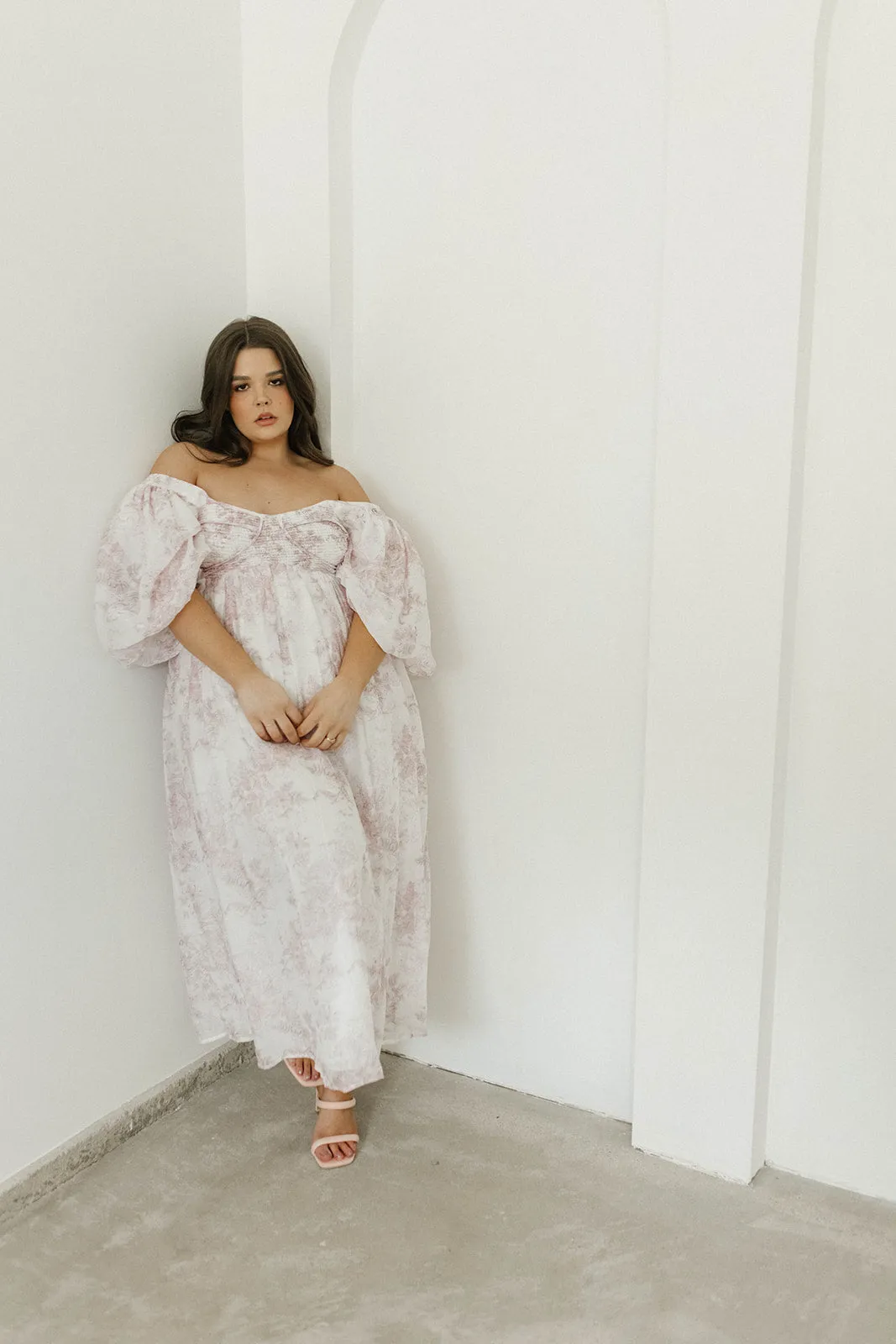 Harlow Midi Dress in Light Pink Floral - Bump Friendly & Inclusive Sizing (S-3XL)