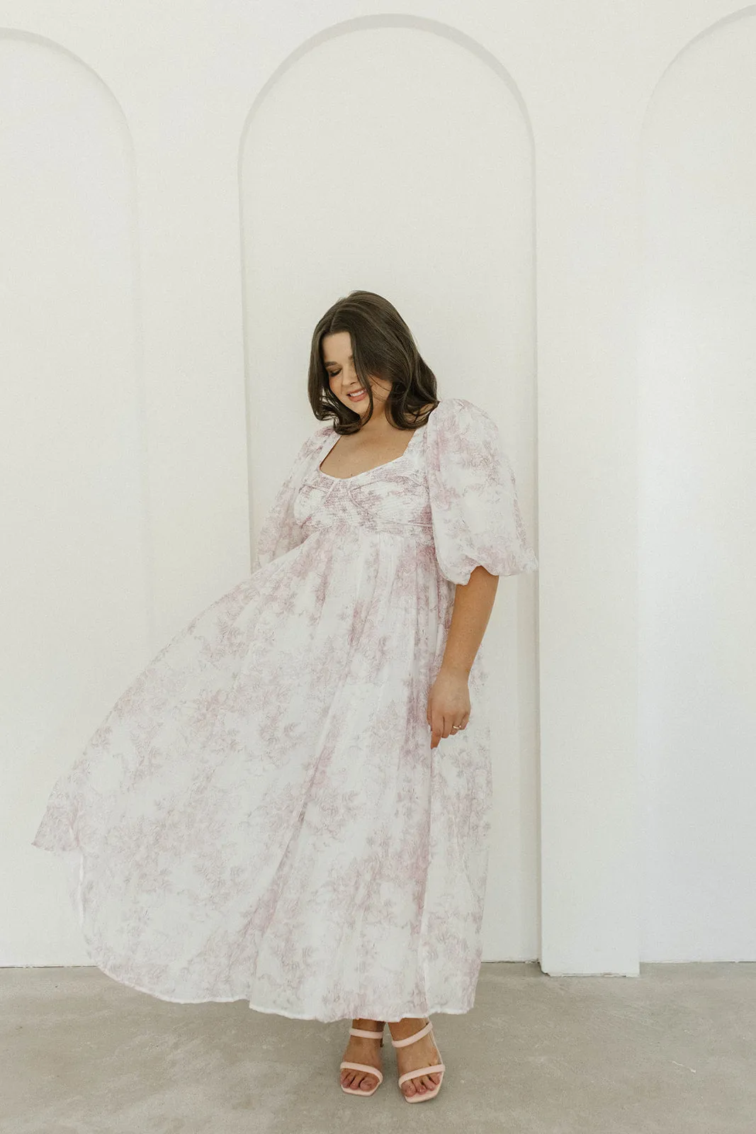 Harlow Midi Dress in Light Pink Floral - Bump Friendly & Inclusive Sizing (S-3XL)