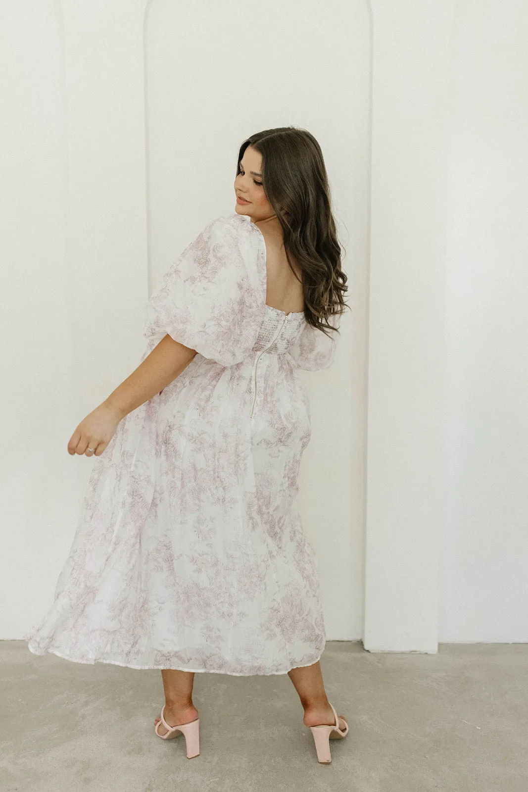 Harlow Midi Dress in Light Pink Floral - Bump Friendly & Inclusive Sizing (S-3XL)