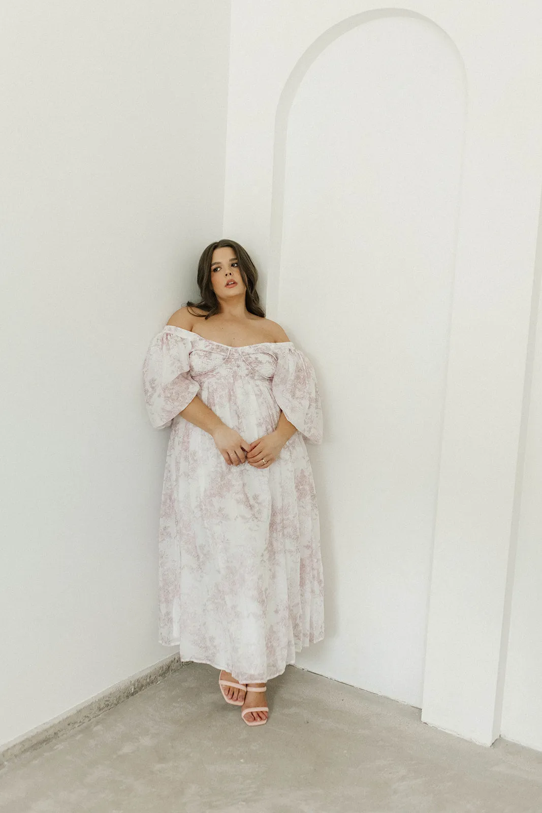 Harlow Midi Dress in Light Pink Floral - Bump Friendly & Inclusive Sizing (S-3XL)
