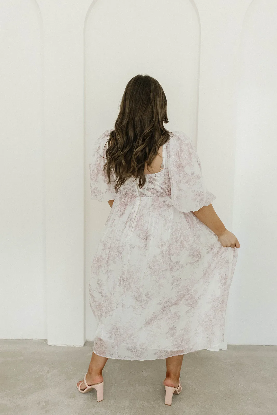 Harlow Midi Dress in Light Pink Floral - Bump Friendly & Inclusive Sizing (S-3XL)