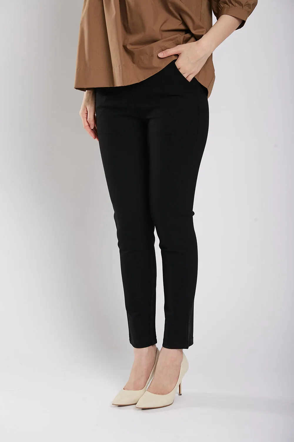 Lana Weight Ultra-Stretch Pants in Black