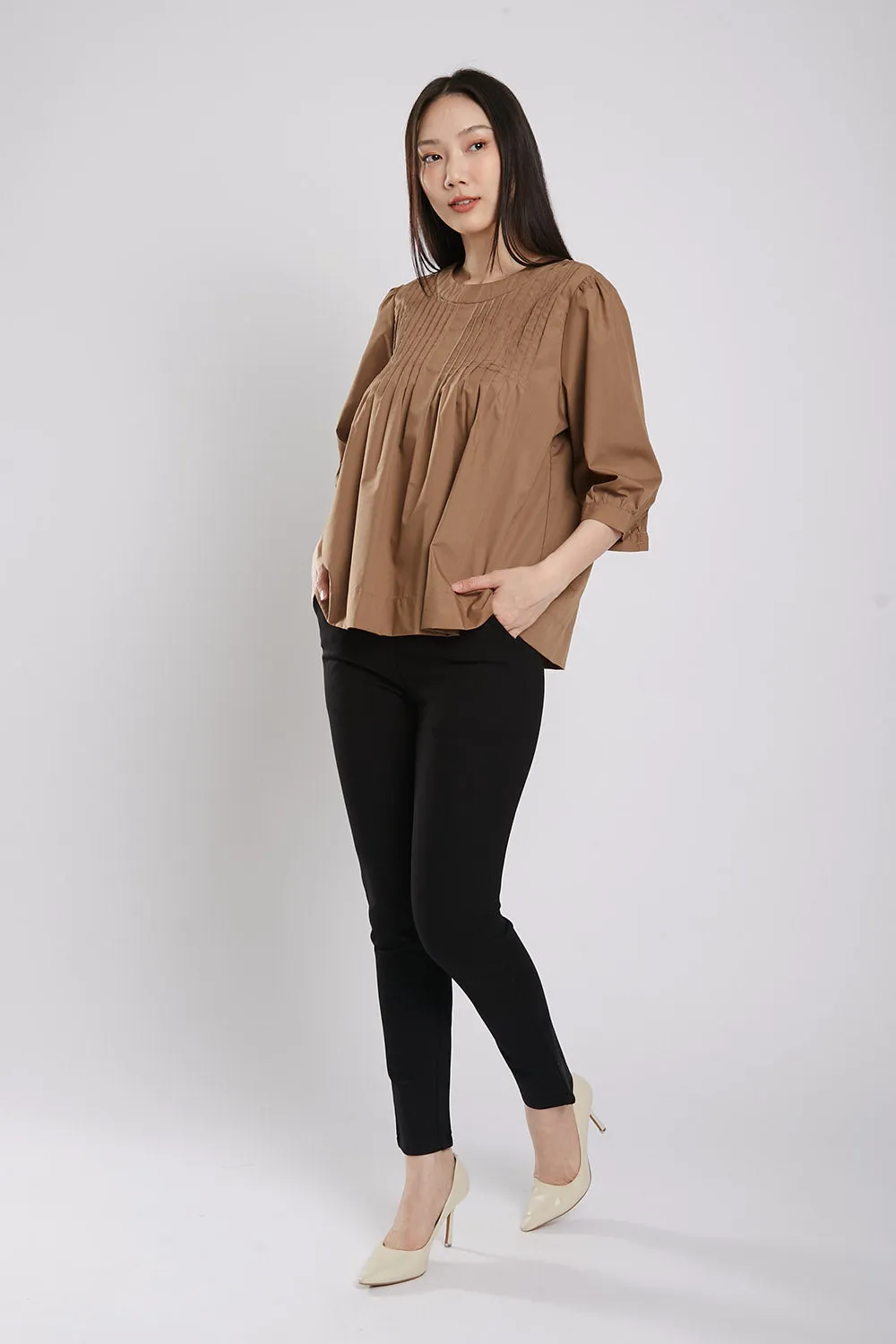 Lana Weight Ultra-Stretch Pants in Black