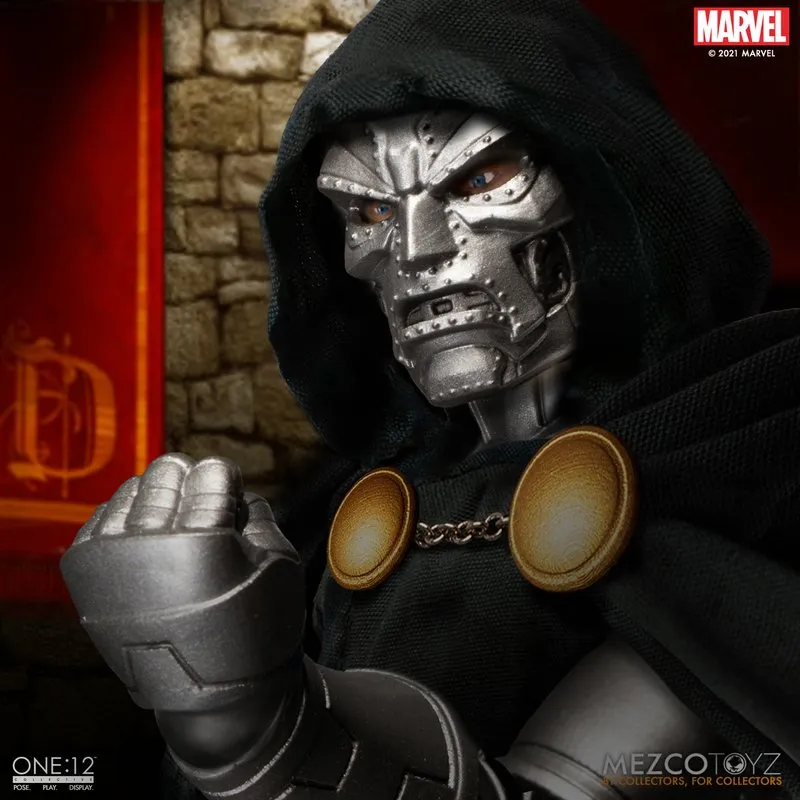 MEZCO One:12 Collective Doctor Doom Action Figure