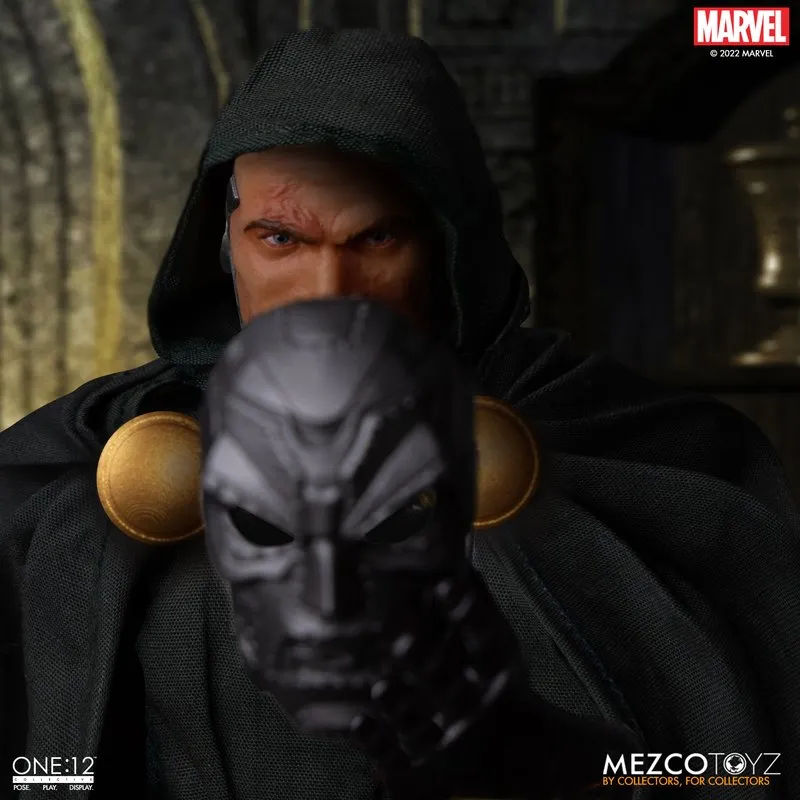 MEZCO One:12 Collective Doctor Doom Action Figure