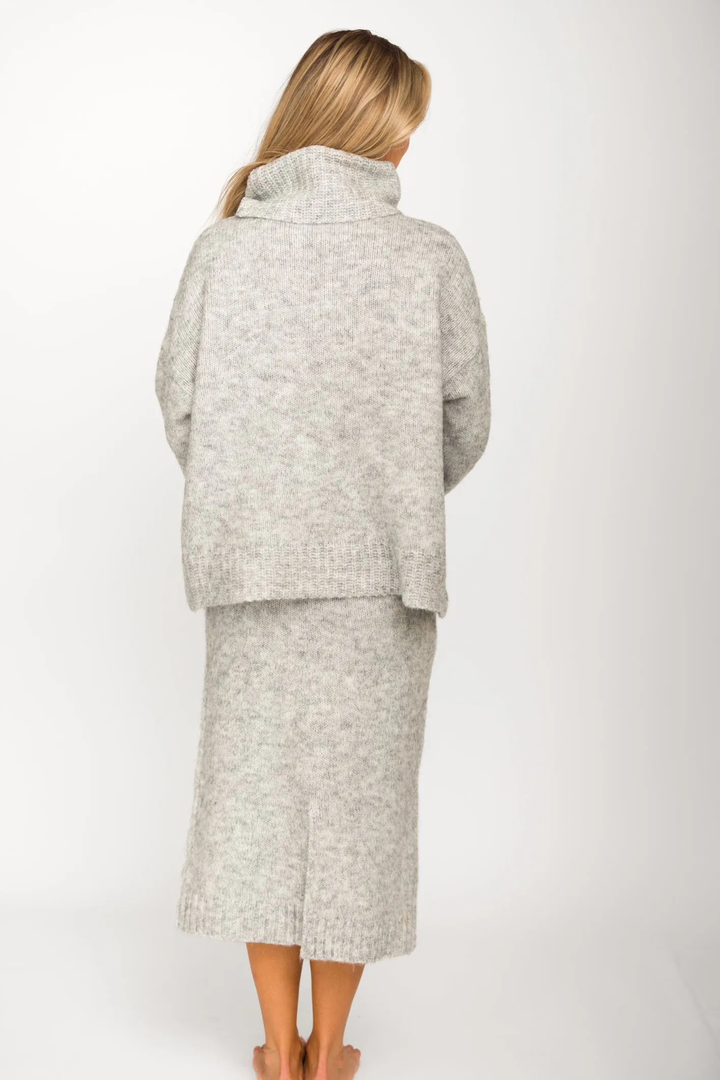 Robyn Knit Skirt in Heather Grey - Bump Friendly